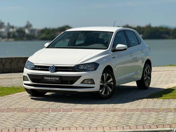 VOLKSWAGEN POLO 1.0 200 TSI HIGHLINE AUTOMÁTICO